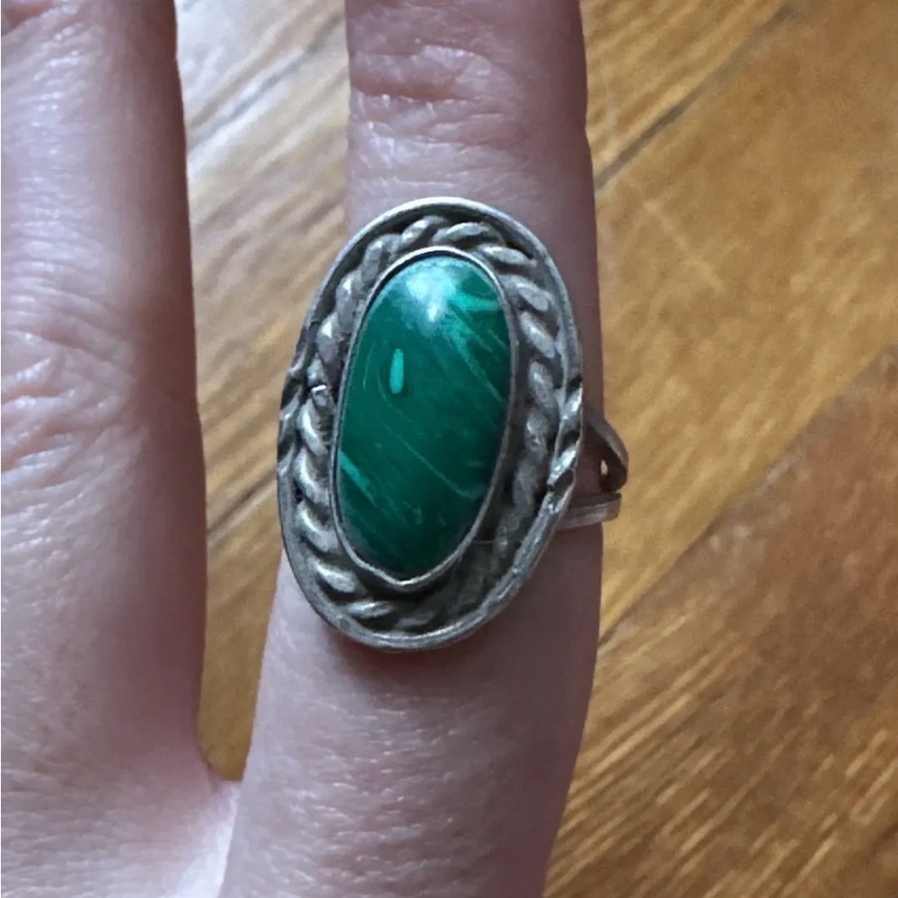 Vintage Sterling Silver & Malachite Ring